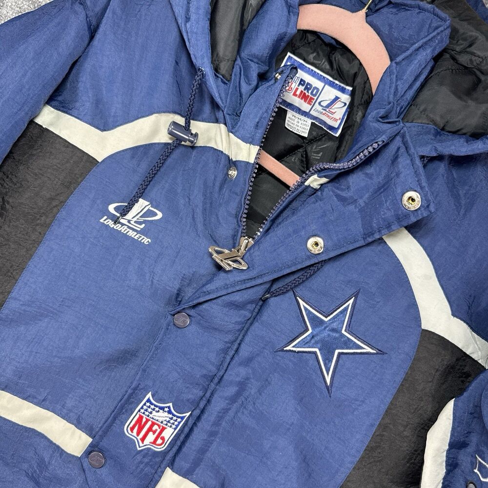 Vintage Logo Athletic Pro Line NFL Dallas Cowboys Zip Hooded Puffer Jacket Med